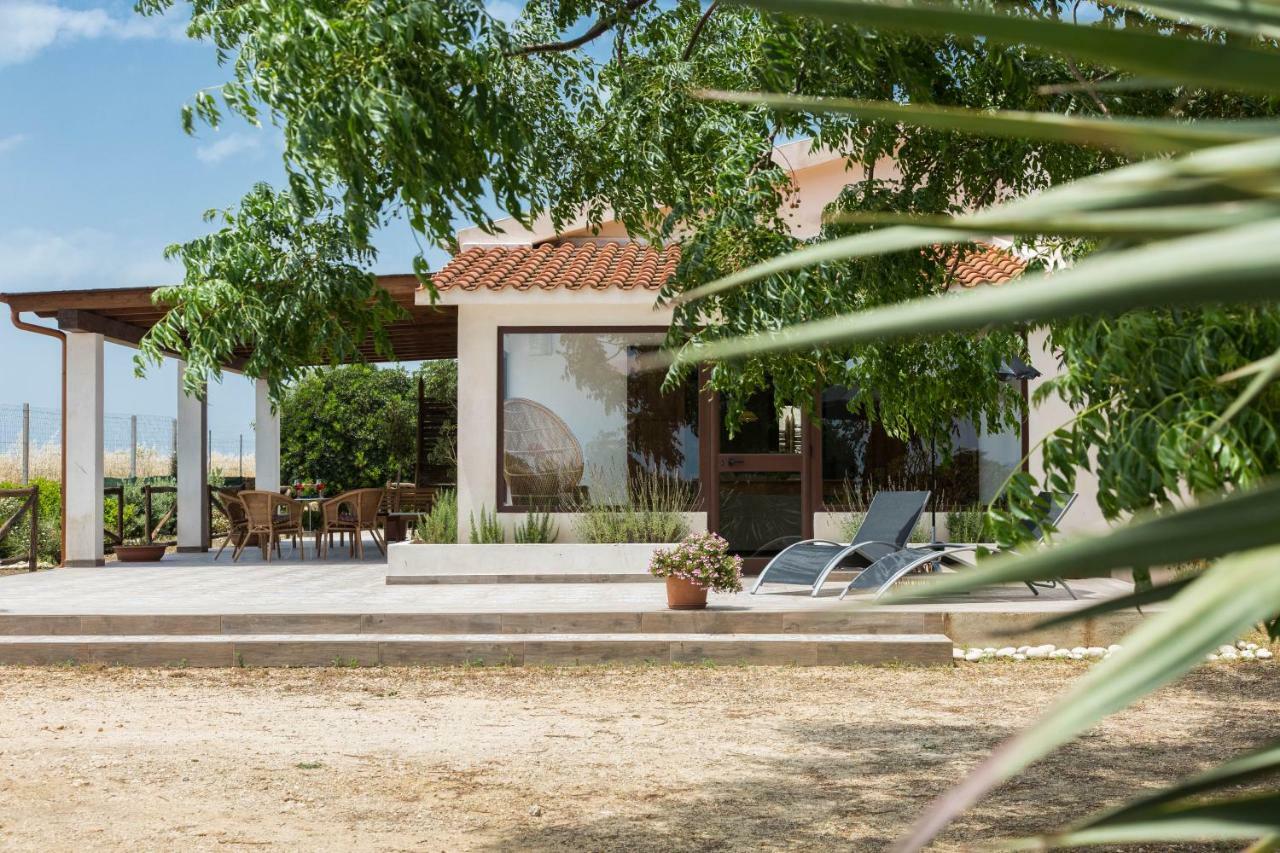 Villa Ammaliante Менфи Экстерьер фото