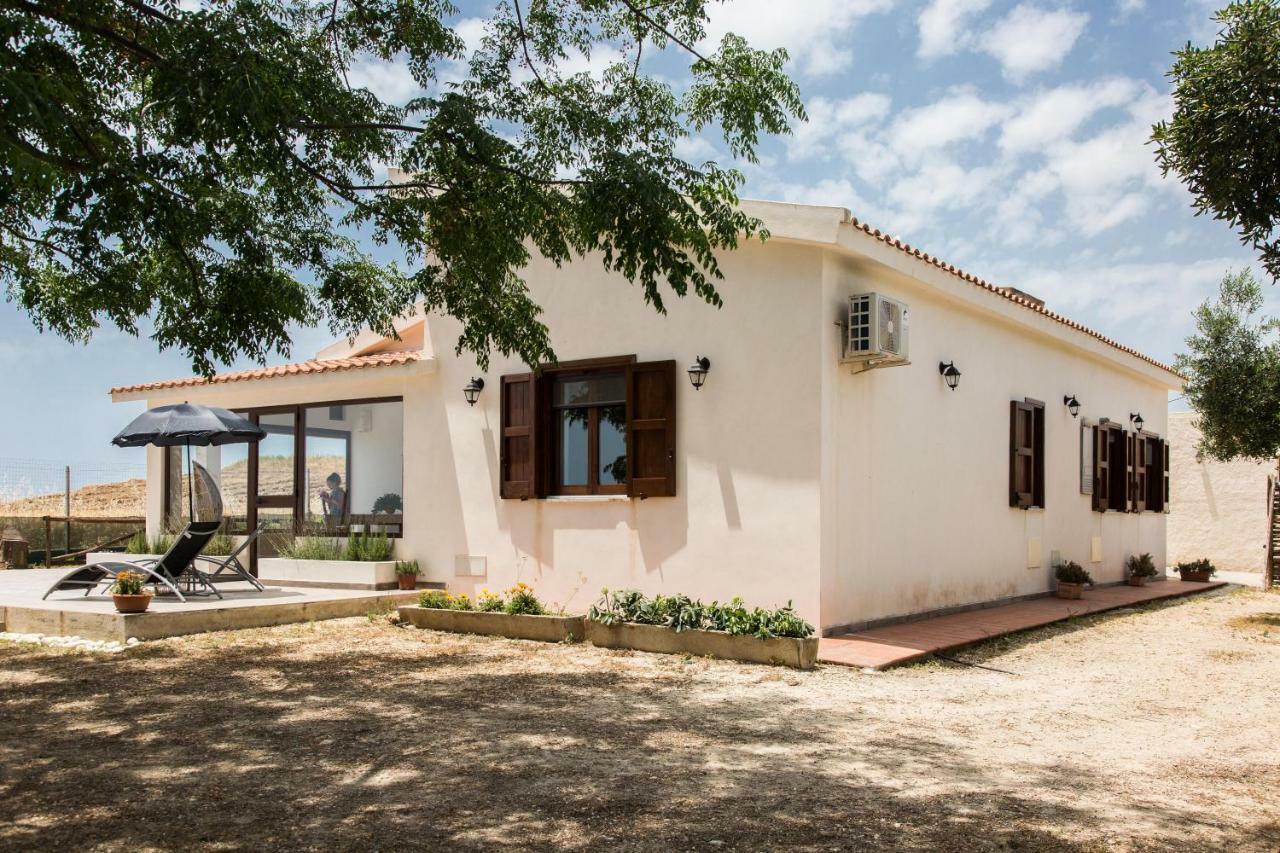 Villa Ammaliante Менфи Экстерьер фото